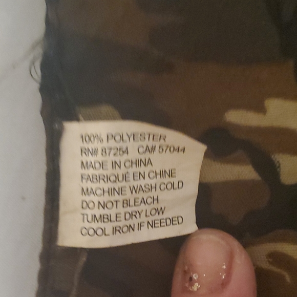 Army print faux silk scarf or headband - Picture 2 of 3